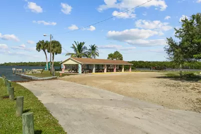 5216 SE Orange Street, Stuart, FL 34997 - Photo 38