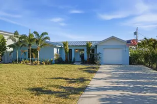 5216 SE Orange St, Stuart, FL 34997 - Photo 4