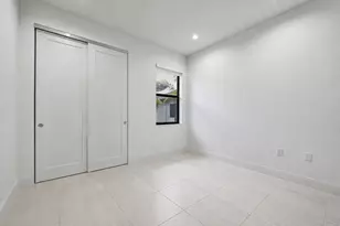 8272 NW 44th Terrace, Doral, FL 33166 - Photo 10