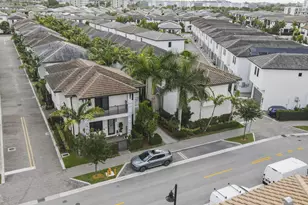 8272 NW 44th Terrace, Doral, FL 33166 - Photo 14