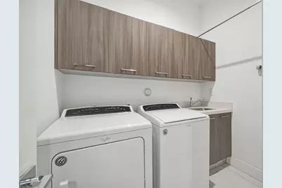 8272 NW 44th Terrace, Doral, FL 33166 - Photo 18