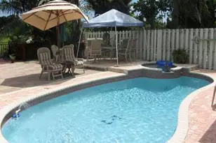 4Â€” SW 82nd Way, Davie, FL 33328 - Photo 4