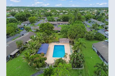 84 Conaskonk Circle, Royal Palm Beach, FL 33411 - Photo 24