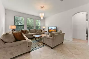 8899 Willow Cove Ln, Lake Worth, FL 33467 - Photo 6