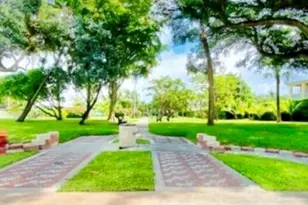 33 S Ocean Ave, Palm Beach Shores, FL 33404 - Photo 44
