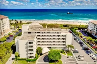 33 S Ocean Ave, Palm Beach Shores, FL 33404 - Photo 58