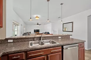 4156 Key Colony Pl, Kissimmee, FL 34746 - Photo 8