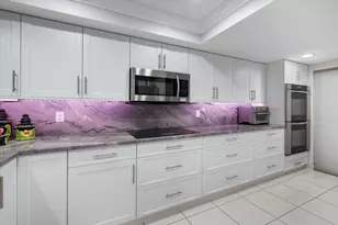 13400 Polo Rd W, Wellington, FL 33414 - Photo 14