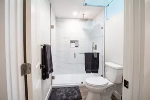 898 SE 2nd Pl, Deerfield Beach, FL 33441 - Photo 10