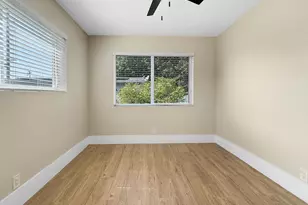 2287 NW 63rd St, Miami, FL 33147 - Photo 26