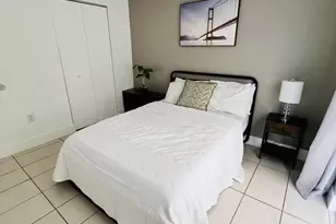 750 SW 2nd St, Miami, FL 33130 - Photo 6