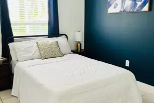 750 SW 2nd St, Miami, FL 33130 - Photo 10