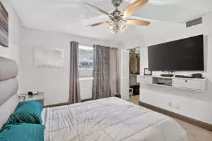 1250 SW 113th Terrace, Pembroke Pines, FL 33025 - Photo 18