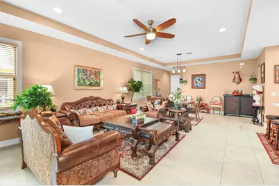 742 NW Leonardo Circle, Port Saint Lucie, FL 34986 - Photo 10