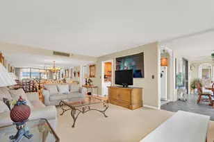 1648 Jupiter Cove Dr, Jupiter, FL 33469 - Photo 4