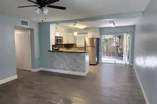 214 SW 1st St, Pompano Beach, FL 33060 - Photo 2