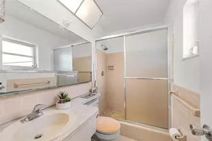 8604 NW 57th Ct, Tamarac, FL 33321 - Photo 12