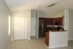 1943 Cygnus Ct, Weston, FL 33327 - Photo 8