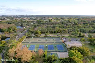 2570 Carambola Cir N, Coconut Creek, FL 33066 - Photo 54
