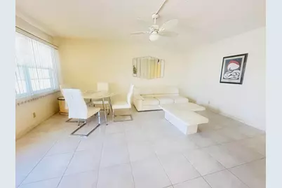 2017 Farnham N, Deerfield Beach, FL 33442 - Photo 2