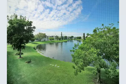2017 Farnham N, Deerfield Beach, FL 33442 - Photo 1