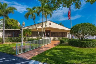 141 Lake Pine Cir, Greenacres, FL 33463 - Photo 22
