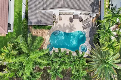 541 SW 178th Way N, Pembroke Pines, FL 33029 - Photo 4