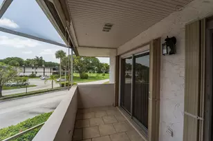 4 Greenway Village N, Royal Palm Beach, FL 33411 - Photo 24