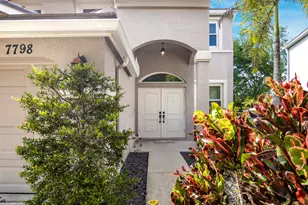 7798 Oak Grove Cir, Lake Worth, FL 33467 - Photo 2