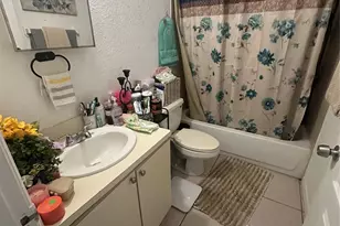 1208 N 57th Ave, Hollywood, FL 33021 - Photo 2