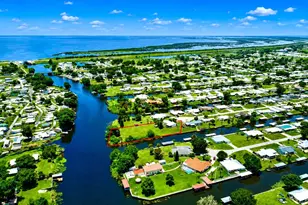 2717 SE 32nd St, Okeechobee, FL 34974 - Photo 6