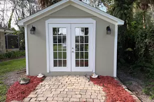 1290 5th Pl, Vero Beach, FL 32962 - Photo 2