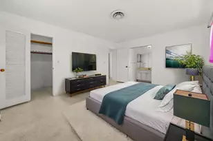 1370 NW 7th St, Boca Raton, FL 33486 - Photo 12