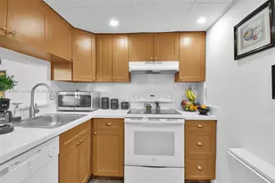 11800 SW 18th St, Miami, FL 33175 - Photo 6