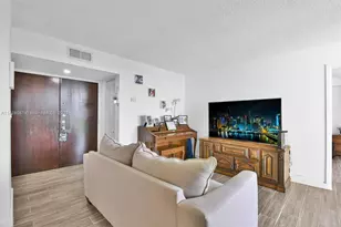 11800 SW 18th St, Miami, FL 33175 - Photo 2