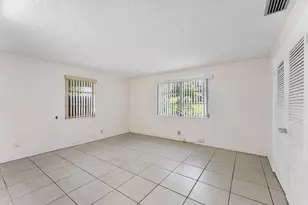 425 Churchill Rd, West Palm Beach, FL 33405 - Photo 12