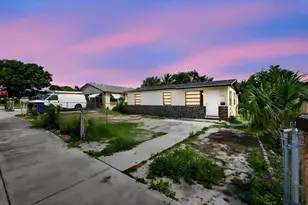 1511 W 32nd St, West Palm Beach, FL 33404 - Photo 2