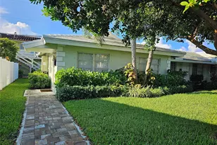 2120 NE 41st St, Lighthouse Point, FL 33064 - Photo 16