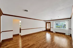 1745 NE 36th St, Oakland Park, FL 33334 - Photo 12