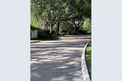 845 NW 98th Avenue, Plantation, FL 33324 - Photo 4