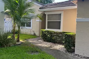 845 NW 98th Ave, Plantation, FL 33324 - Photo 2