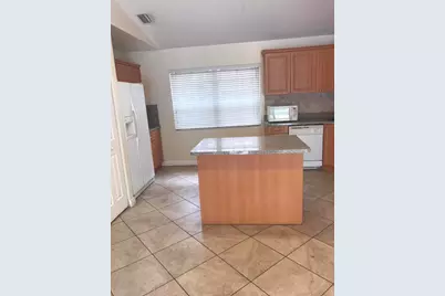 845 NW 98th Avenue, Plantation, FL 33324 - Photo 6
