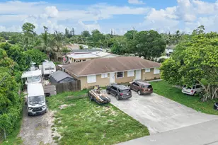5735 Kumquat Rd, West Palm Beach, FL 33413 - Photo 1
