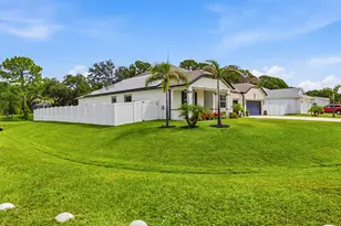 179 SW De Gouvea Terrace, Port Saint Lucie, FL 34984 - Photo 4