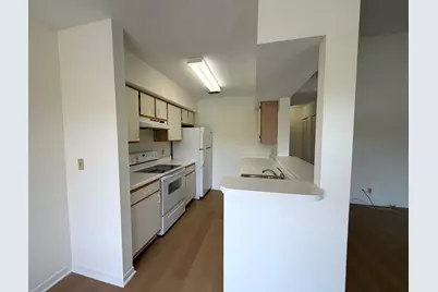 815 W Boynton Beach Boulevard #12-203, Boynton Beach, FL 33426 - Photo 6