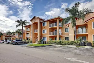 231 SW Palm Dr, Port Saint Lucie, FL 34986 - Photo 2