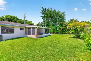 10100 NW 71st Pl, Tamarac, FL 33321 - Photo 26