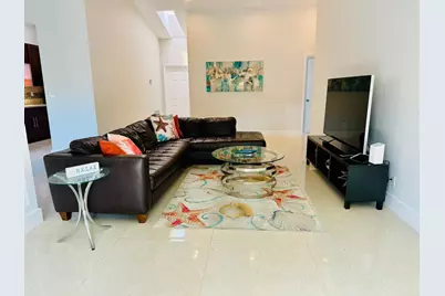 330 SW 35th Avenue, Deerfield Beach, FL 33442 - Photo 12