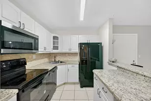 9441 W McNab Rd, Tamarac, FL 33321 - Photo 10