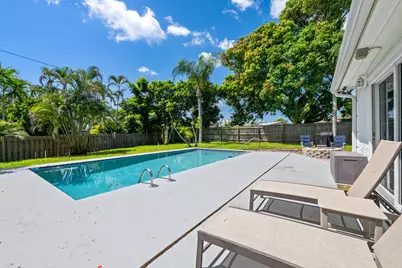 12104 Hillman Drive, Palm Beach Gardens, FL 33410 - Photo 16